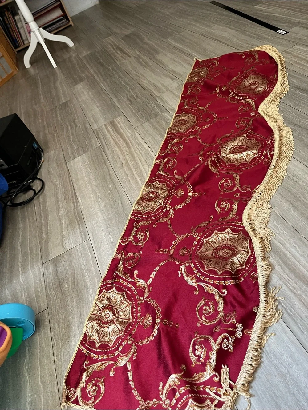 Nwot Prestige Damask 60